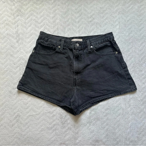 Levi’s High Waisted Denim Mom Shorts Black Size 33 - Picture 2 of 10